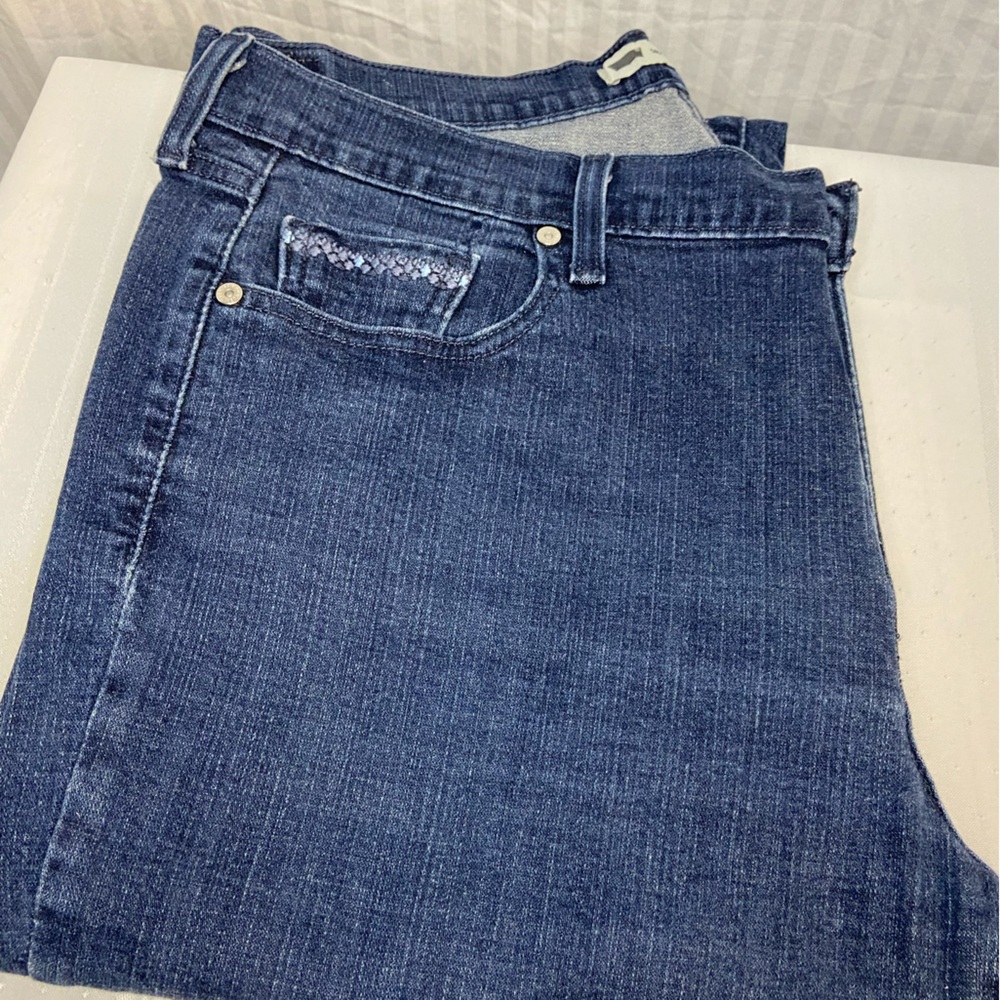 Ladies Levi's 505 Straight leg Jeans size 16 - Picture 9 of 9
